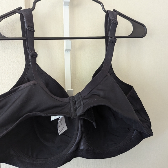 Anita Care Tonya 5706X Women's  Mastectomy Bra Sizes 44B or 44A - Picture 2 of 2